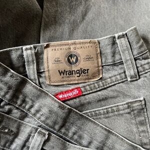 Wrangler Men's Gray Jeans